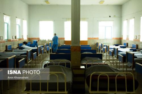 شروع انتقال بیماران مزمن از بیمارستان اعصاب و روان اهواز به بهزیستی